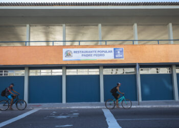 Restaurante Popular Padre Pedro garante alimentação digna em quatro unidades localizadas na capital sergipana