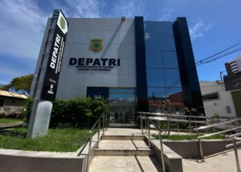 Ação conjunta entre Depatri, Polícia Federal e Interpol prende investigado por golpe do falso investimento