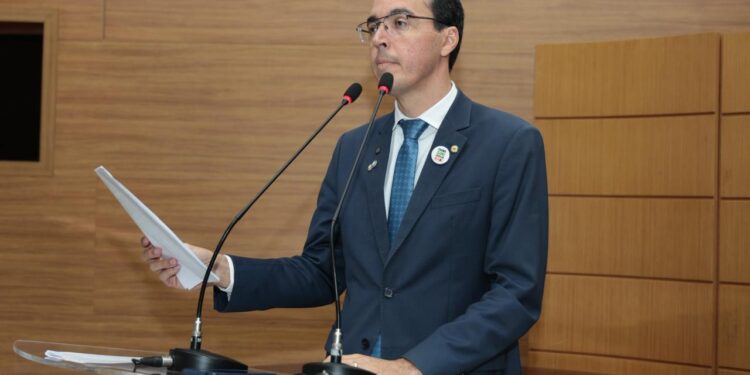 Georgeo Passos volta a cobrar pagamento de licenças especiais da PMSE