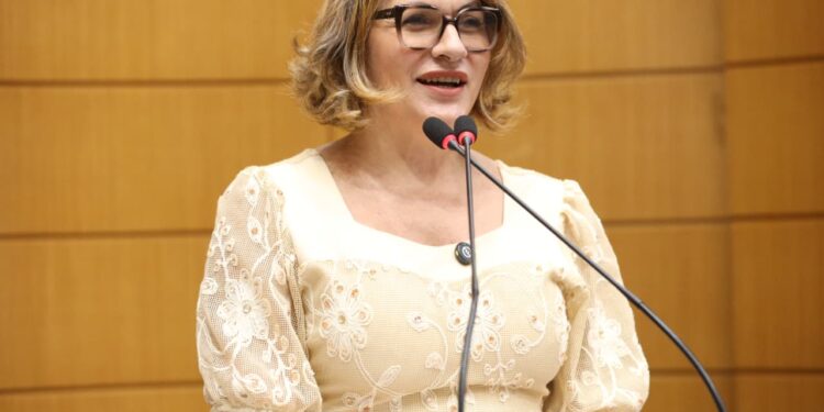 Linda Brasil alerta para aumento de síndromes respiratórias graves em Sergipe