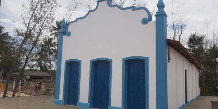 Justiça Federal determina realocação da Capela da Praia do Saco, no município sergipano de Estância, e esclarece alcance de acordo extrajudicial