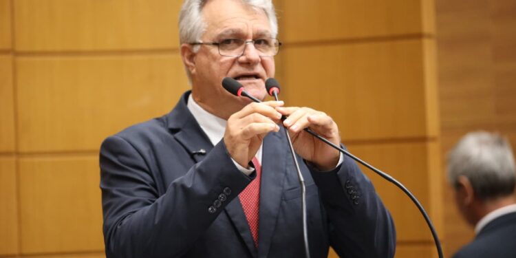 Chico do Correio destaca obras hídricas e investimentos para Sergipe