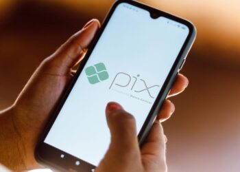 Pix: confira novas regras de bloqueio automático para usuários que trocarem de celular