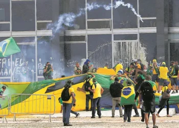 STF condena mais de 1.400 pessoas pelos atos do 8 de Janeiro