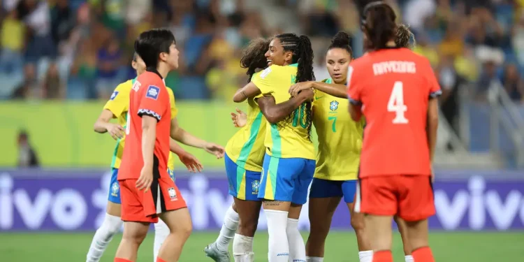 Brasil deslancha com Kerolin e goleia Coreia do Sul pelo Fifa Series