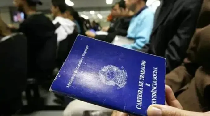 Desemprego no 1º trimestre é de 6,1%, o menor já registrado no período