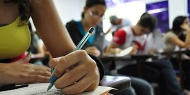 Enem 2026: encerra hoje prazo para o candidato pedir isenção da taxa de inscrição