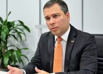 Ex-presidente do BRB, Paulo Henrique Costa é preso