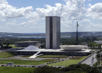 Janela partidária gera mal-estar entre PL e União Brasil