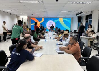 Vereador Isac lidera mesa de negociação entre Prefeitura de Aracaju e sindicatos