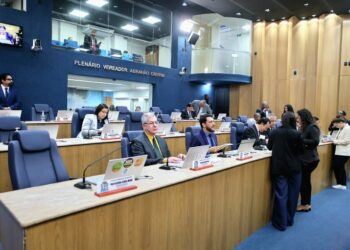 No pequeno expediente, vereadores debatem mobilidade urbana, direitos trabalhistas e ações do Governo de Sergipe
