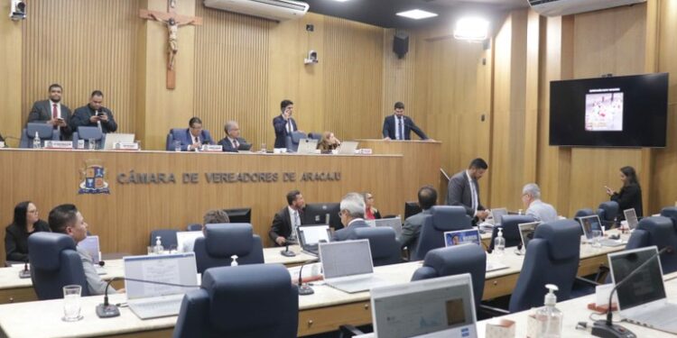 Grande Expediente destaca transparência legislativa, desenvolvimento econômico e avanços na área da saúde