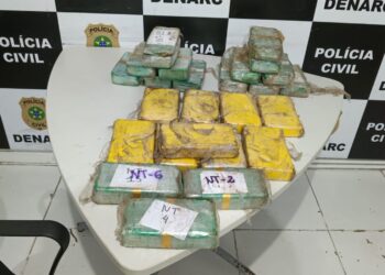 Polícia Civil apreende 26 quilos de drogas escondidas na estrutura de veículo na Barra dos Coqueiros