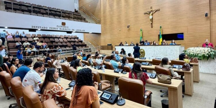 Saúde Aracaju apresenta na Alese balanço de ações para pessoas com TEA e outras neurodivergências