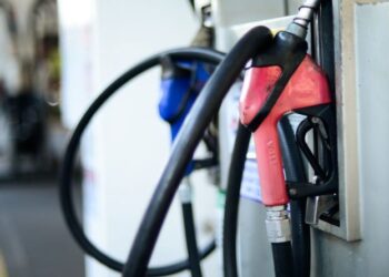 Especialistas responsabilizam distribuidoras e revendedoras pela alta nos preços dos combustíveis