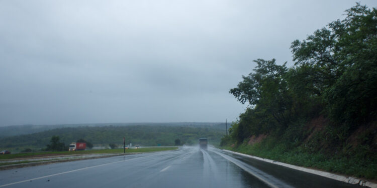 Sergipe tem previsão de chuvas moderadas nesta terça e o acumulado pode superar 50 milímetros