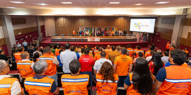 Seminário discute estruturação das Defesas Civis municipais e elaboração de planos para o enfrentamento da quadra chuvosa