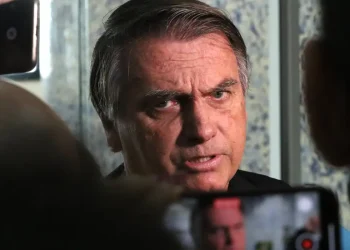 STM autoriza coleta de dados sobre trajetória de Bolsonaro no Exército