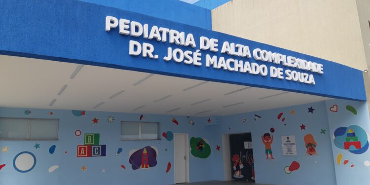 Capacitação sobre sepse reforça segurança do paciente na Unidade Pediátrica do Huse