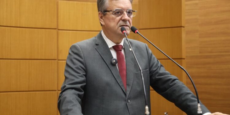 Luciano Pimentel parabeniza Governo de Sergipe por estado registrar maior alta de renda do Nordeste em 2025
