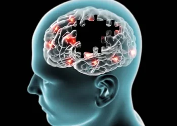 Teste rápido pode prever risco de Alzheimer décadas antes dos sintomas