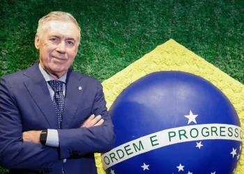 Ancelotti renova contrato e segue no comando da Seleção Brasileira até Copa do Mundo de 2030