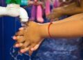 Setenta e cinco mil estudantes brasileiros não têm acesso à água potável na escola, alerta UNICEF