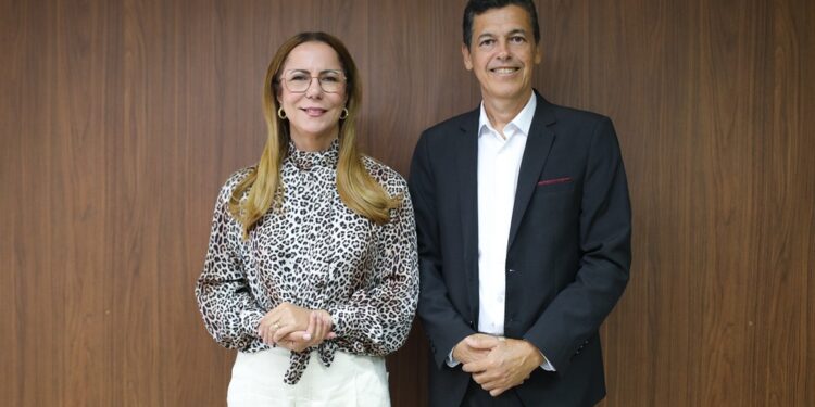 UFS recebe visita da deputada federal Delegada Katarina para debater projetos e demandas