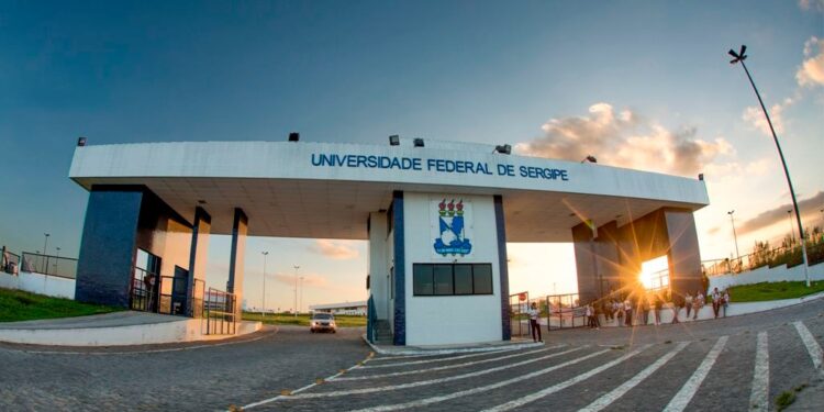 Oportunidade: UFS abre 532 vagas para ex-alunos retomarem a graduação